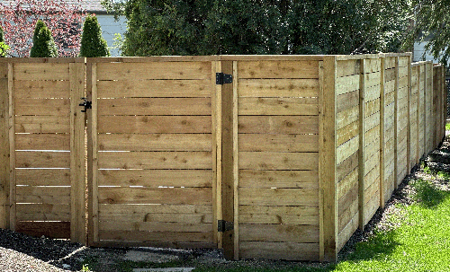 cedar fence img